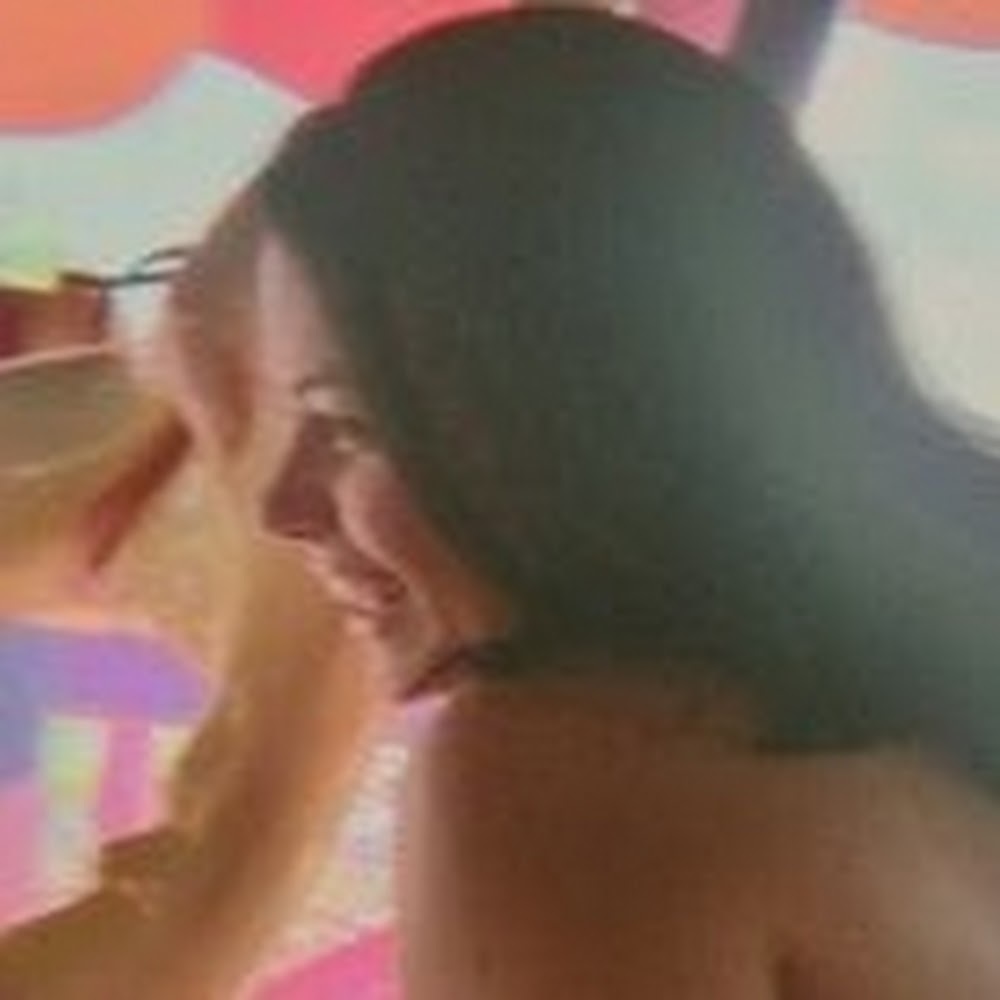 Meet your Posher, Elspeth